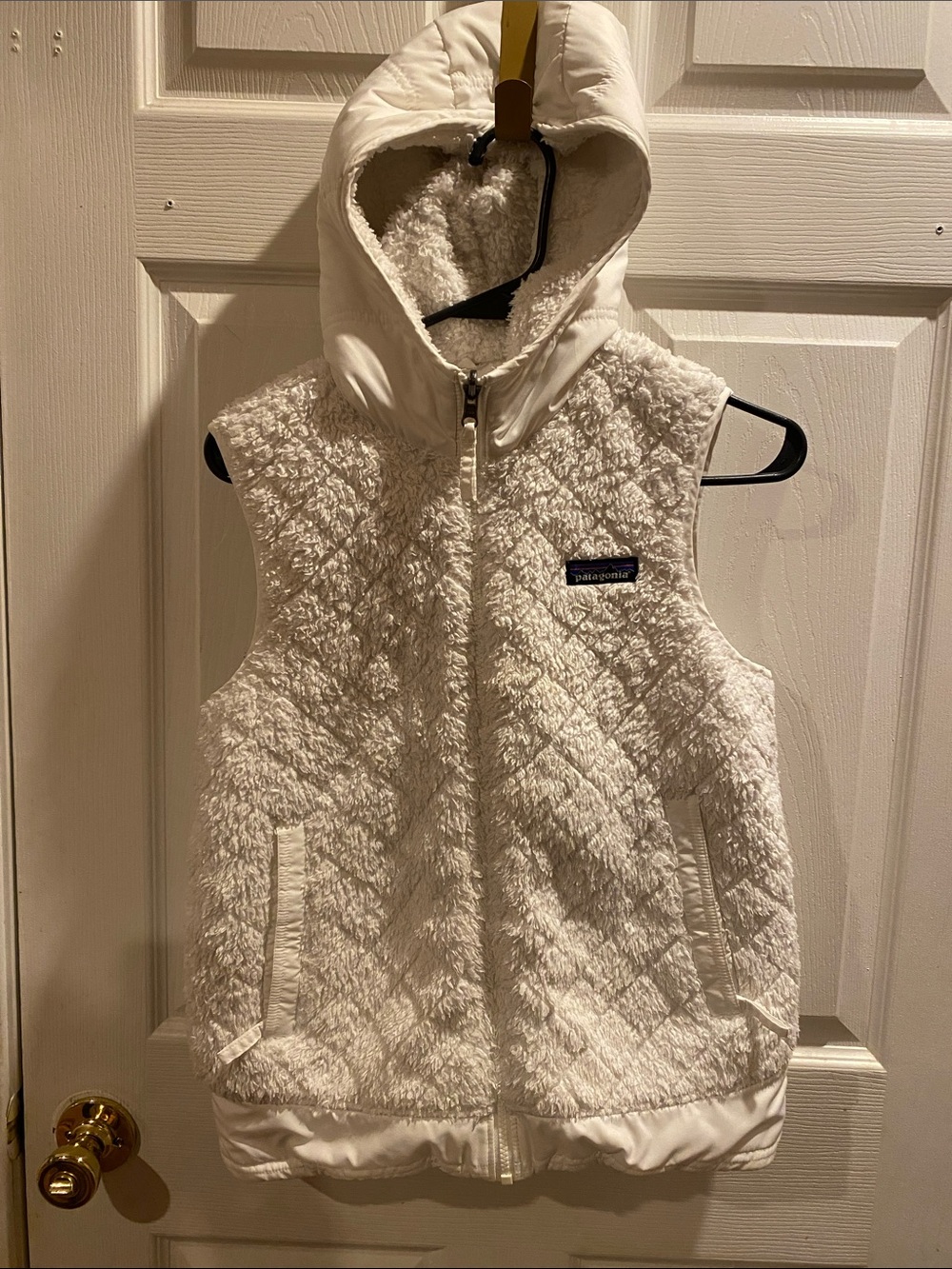 Patagonia Cream/White Hooded Sherpa Vest for Kids